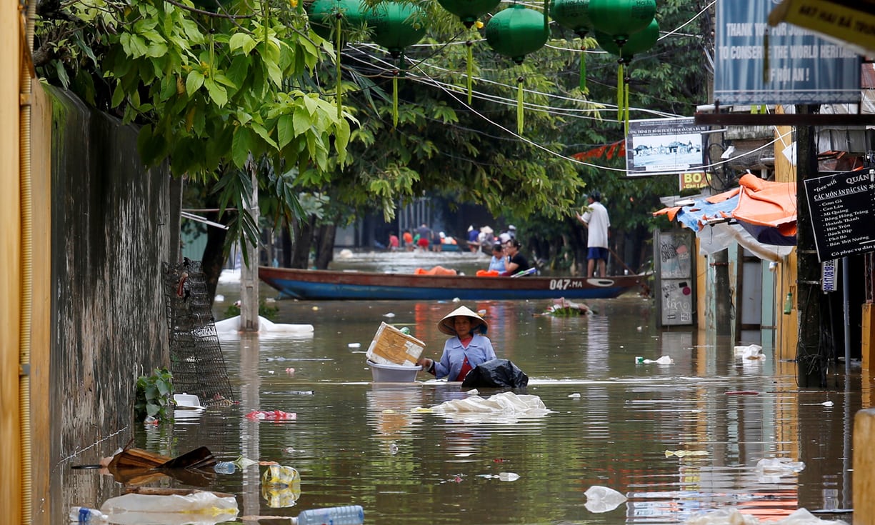 Coastal Multi-Hazard Mapping, Vulnerability & Risk Assessments and Investment Framework for Coastal Interventions Coastal Communities in Vietnam